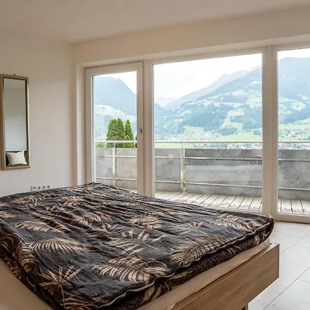 Konrad Apartman Hart im Zillertal
